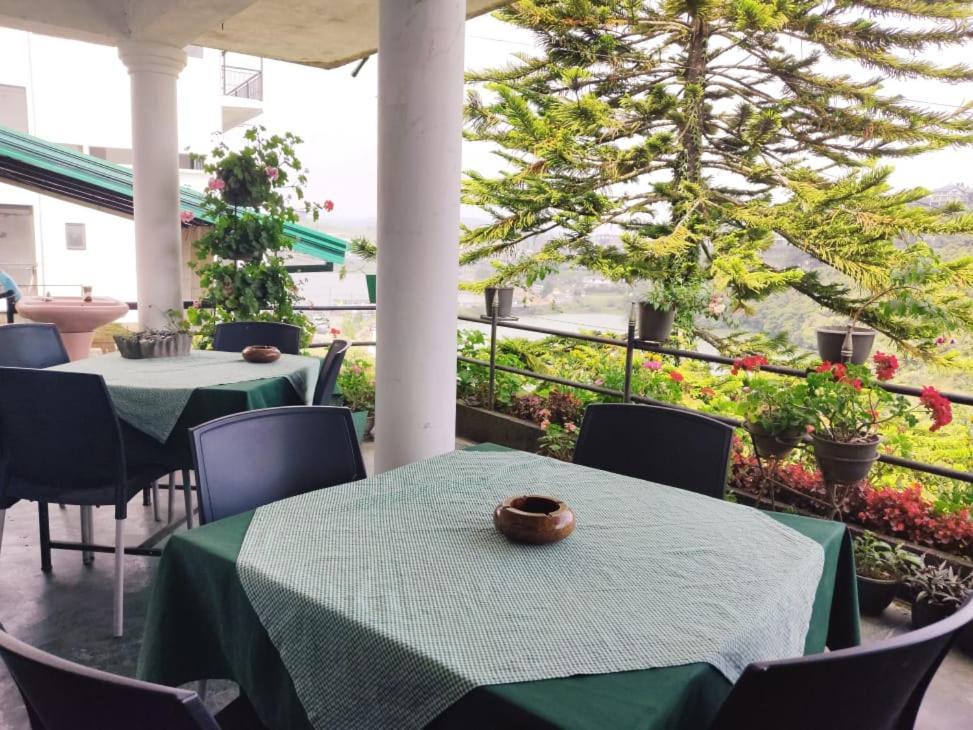 Lake Breeze Nuwara Eliya Exterior foto